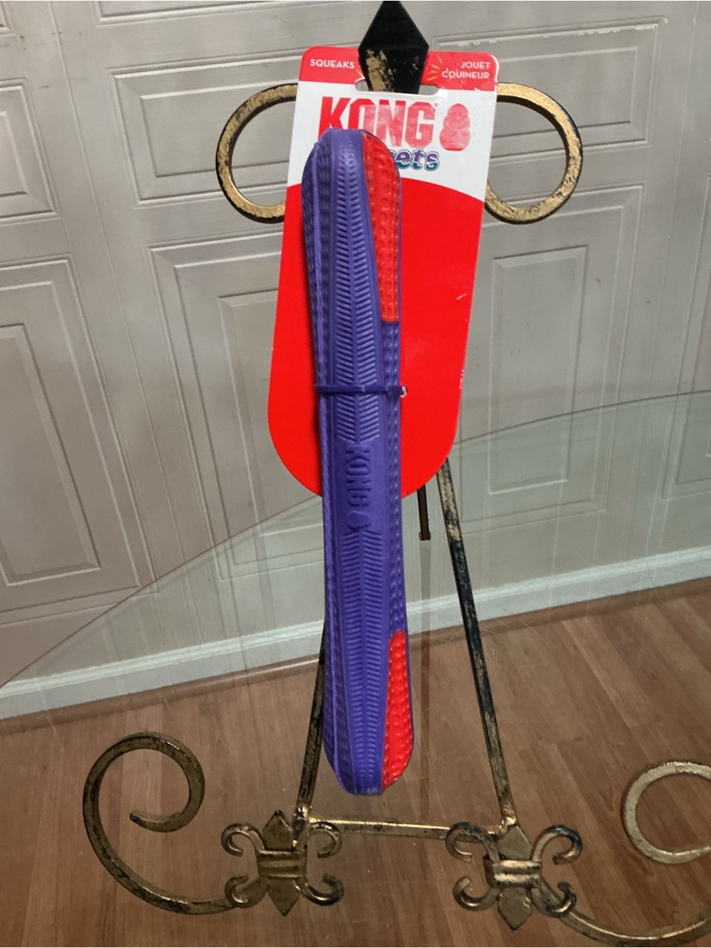 Brand New Kong Duets Duos Stick Lg Squeaky Easy Grip Dog Fetch Toy 10”